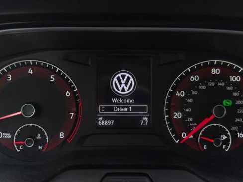 Used 2020 Volkswagen Jetta SE w/ SE Cold Weather Package FWD image 27