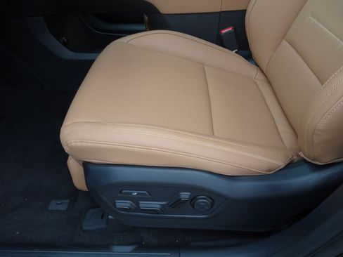 New 2026 Hyundai Santa Fe Calligraphy AWD/4WD image 9