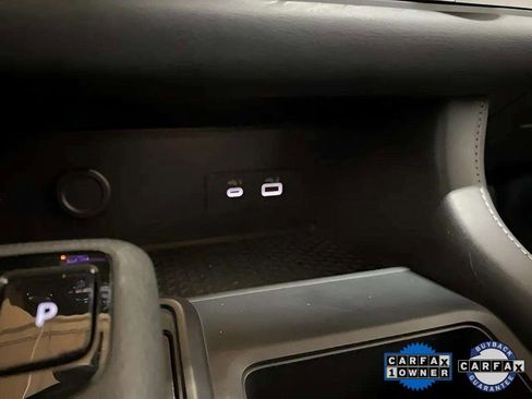 Used 2024 Nissan Pathfinder S image 51