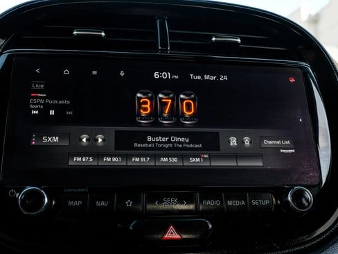 Used 2023 Kia Soul GT-Line FWD image 37