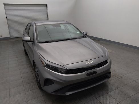 Used 2024 Kia Forte LXS FWD image 14