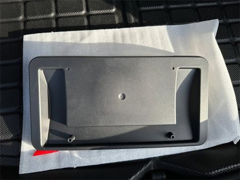 Used 2023 Tesla Model 3 Standard Range image 32