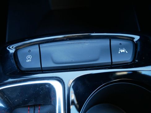 Used 2024 Chevrolet Trax RS w/ Driver Confidence Package image 35