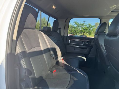 Used 2017 RAM 1500 Laramie w/ Convenience Group AWD/4WD image 14