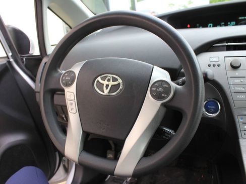 Used 2012 Toyota Prius Three FWD image 21