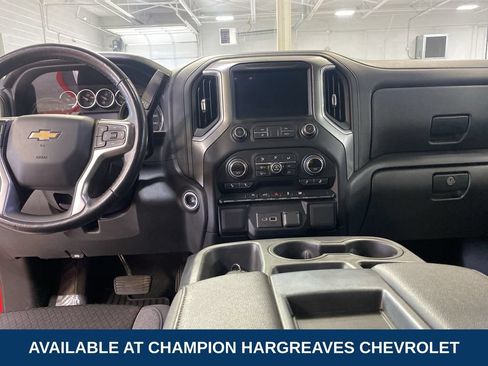 Used 2021 Chevrolet Silverado 1500 LT AWD/4WD image 27