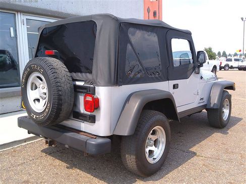 Used 2006 Jeep Wrangler SE AWD/4WD image 3