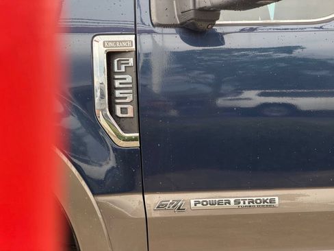 Used 2019 Ford F250 King Ranch w/ King Ranch Ultimate Package AWD/4WD image 12