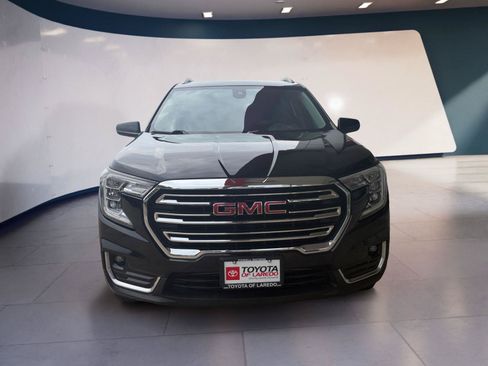 Used 2023 GMC Terrain SLT w/ Infotainment Package II AWD/4WD image 8