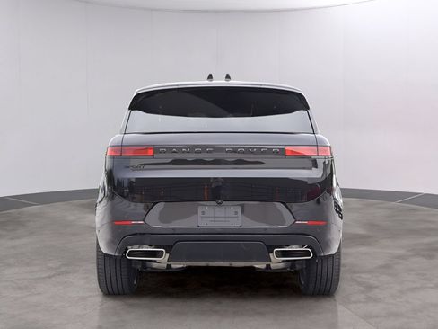 Certified 2026 Land Rover Range Rover Sport Dynamic SE AWD/4WD image 6
