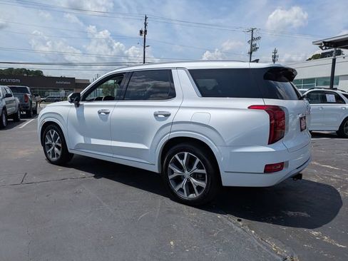 Used 2022 Hyundai Palisade Limited FWD image 7