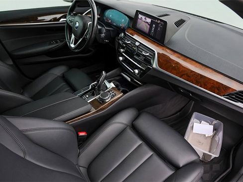 Used 2020 BMW 530i image 33