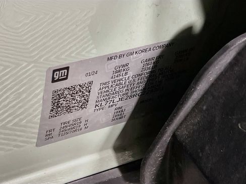 Used 2024 Chevrolet Trax RS w/ Driver Confidence Package FWD image 30