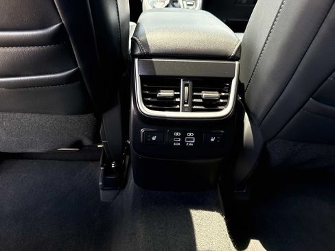Used 2023 Subaru Outback Touring XT AWD/4WD image 20