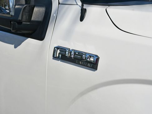 Used 2019 Ford F150 Lariat w/ Equipment Group 502A Luxury image 25