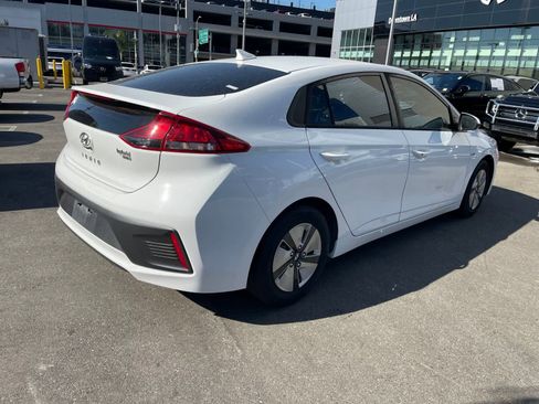Used 2020 Hyundai Ioniq Blue image 3