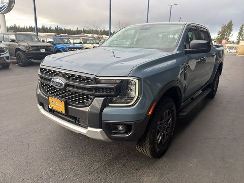 Used 2024 Ford Ranger XLT w/ FX4 Off-Road Package image 3