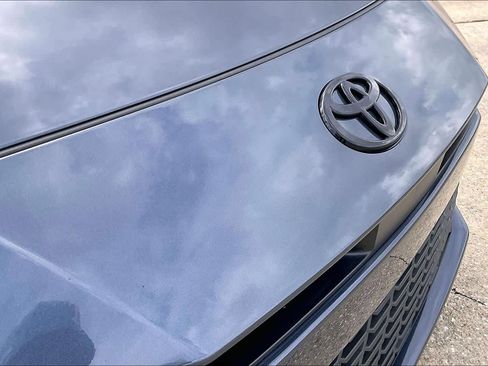 Used 2026 Toyota Camry SE w/ Convenience Package image 31