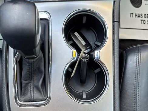 Used 2018 Jeep Grand Cherokee Laredo image 35