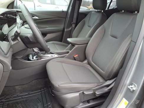 Used 2024 Buick Encore GX Preferred image 12