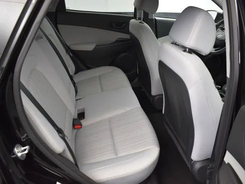 Used 2023 Hyundai Kona SEL AWD/4WD image 17