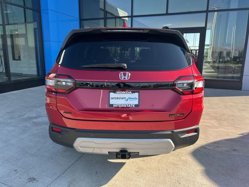 New 2025 Honda Pilot TrailSport image 6