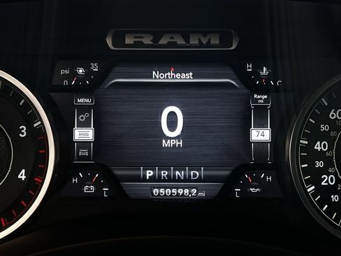 Used 2024 RAM 3500 Laramie w/ Night Edition AWD/4WD image 18