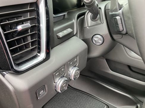 New 2026 GMC Sierra 1500 Denali w/ Denali Reserve Package image 19