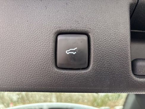Used 2022 Ford Escape SE w/ Convenience Package AWD/4WD image 18