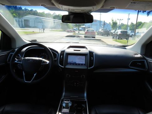 Used 2020 Ford Edge SEL FWD image 24