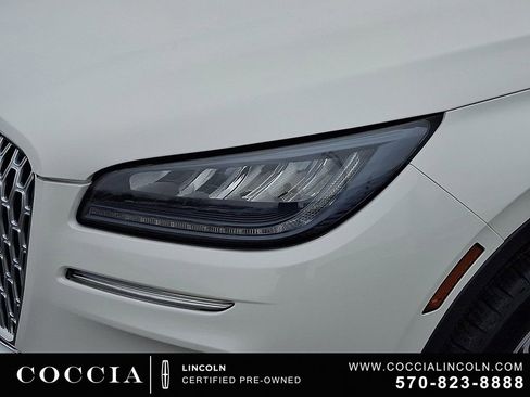 Certified 2023 Lincoln Corsair AWD image 9