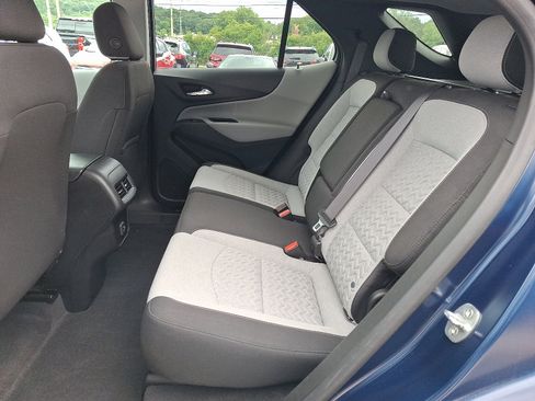 Certified 2022 Chevrolet Equinox LT FWD image 11