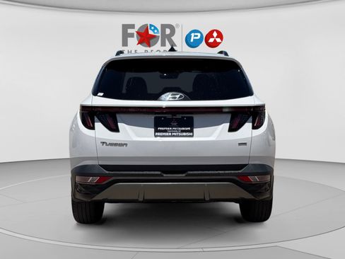 Used 2023 Hyundai Tucson Limited AWD/4WD image 4