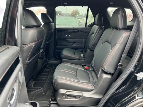 New 2025 Honda Pilot TrailSport image 14