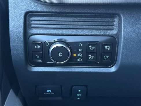 New 2026 Ford F250 Platinum AWD/4WD image 26