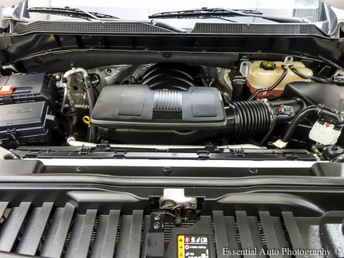 Used 2024 Chevrolet Silverado 1500 High Country w/ High Country Premium Package AWD/4WD image 29