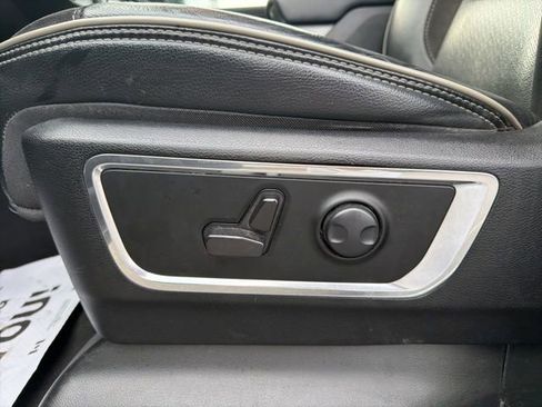 Used 2024 RAM 1500 Laramie image 27