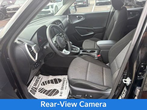 Used 2021 Kia Soul S FWD image 13