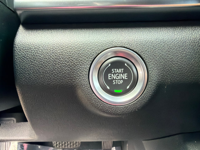 Used 2025 GMC Terrain Elevation AWD/4WD image 30