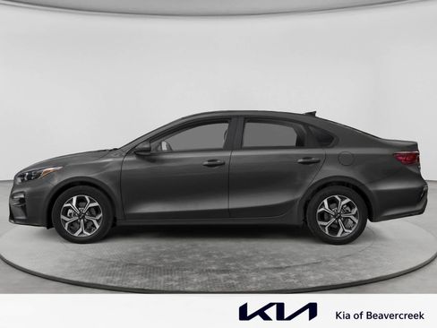 Used 2021 Kia Forte LXS FWD image 3