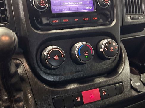 Used 2021 RAM ProMaster 1500 image 26