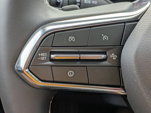 New 2026 Chevrolet Traverse LT w/ Midnight/Sport Edition image 27