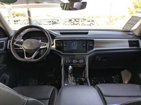 Used 2021 Volkswagen Atlas SEL image 15