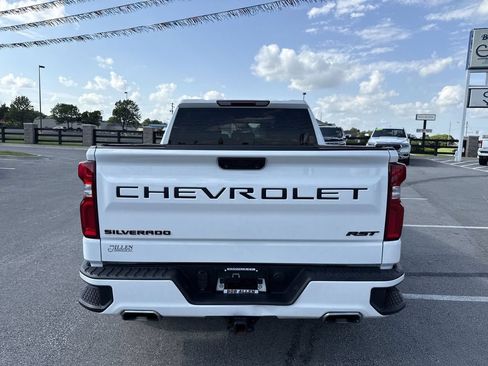 Used 2023 Chevrolet Silverado 1500 RST w/ Redline Edition AWD/4WD image 18