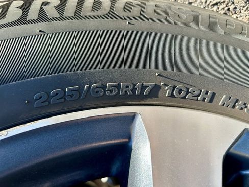 Used 2018 Toyota RAV4 XLE image 10