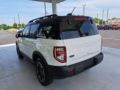 Used 2025 Ford Bronco Sport Outer Banks w/ Outer Banks Tech Package+ AWD/4WD image 4