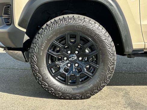 Used 2023 Chevrolet Colorado Trail Boss w/ LPO, Skid Plate Package image 31