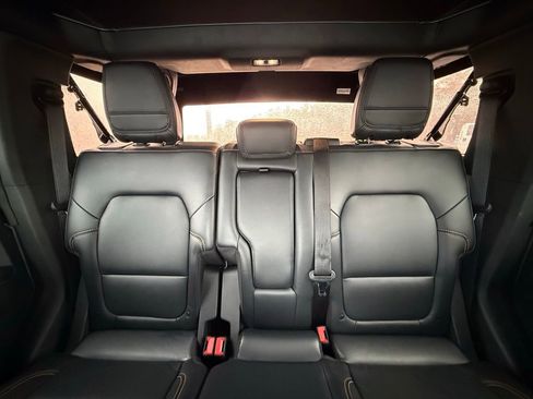 Certified 2024 Ford Bronco Badlands image 28