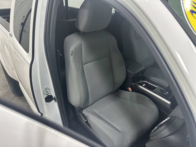 Used 2021 Toyota Tacoma SR5 RWD image 17