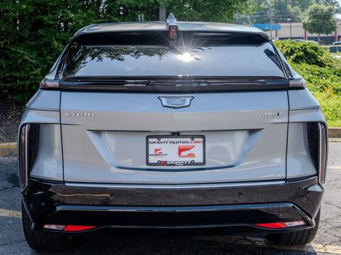 Used 2024 Cadillac Lyriq Tech RWD image 23